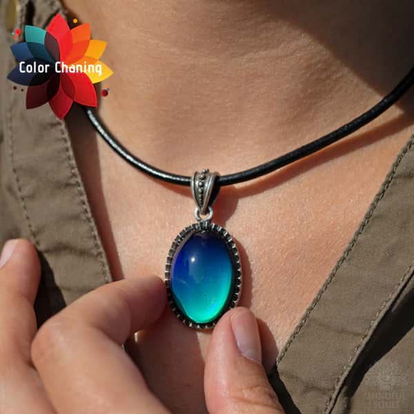 Aura Mood Changing Necklace - Image 7