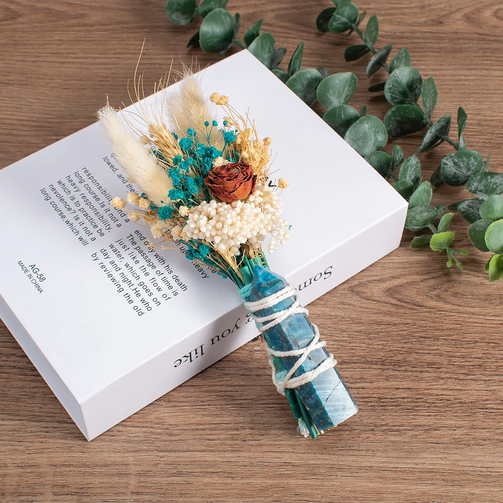 Crystal Point Flower Bouquet - Image 5
