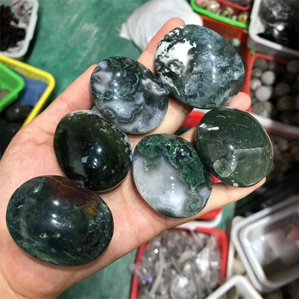 Green Moss Agate Palm Stone - Image 4