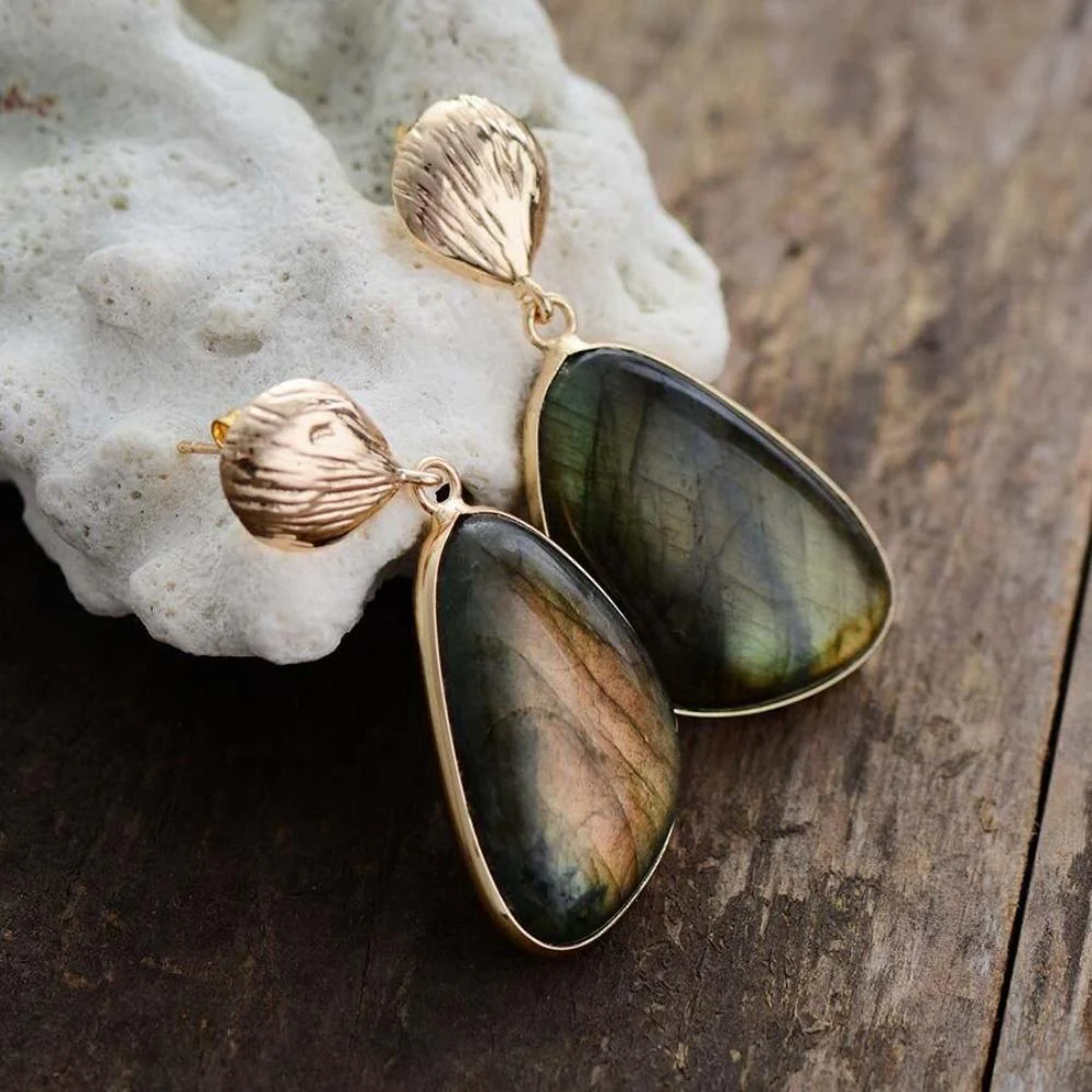 Handmade Labradorite Earrings - Image 3