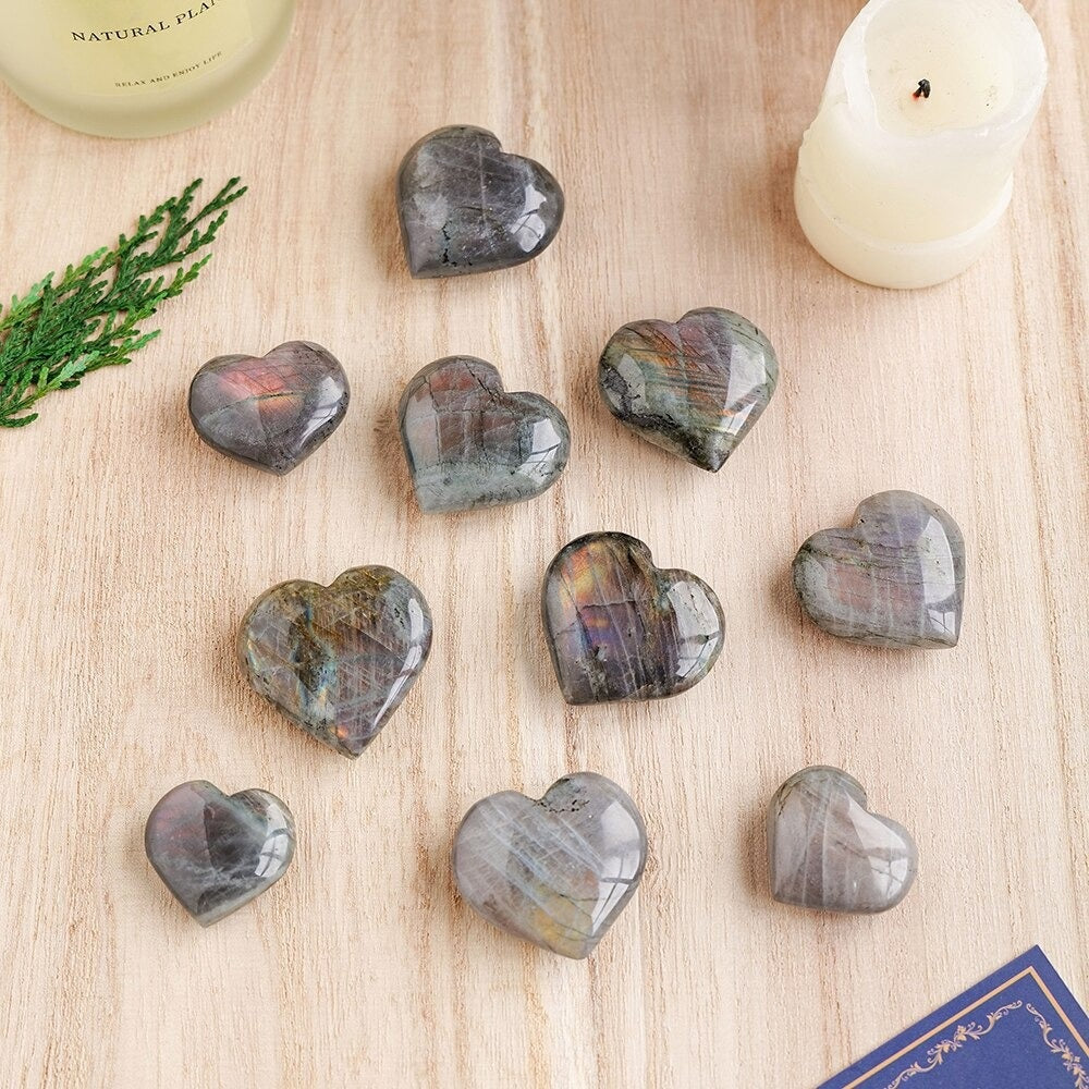 Labradorite Heart Stone - Image 4