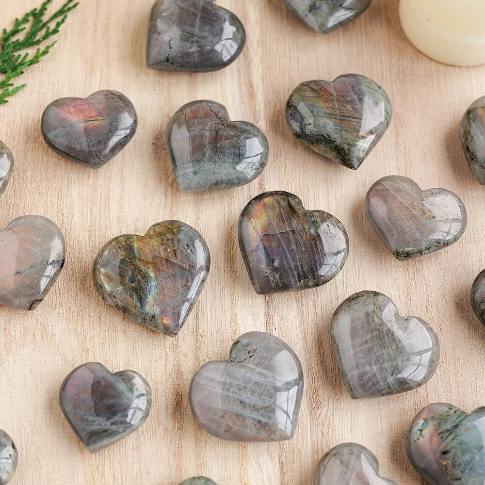 Labradorite Heart Stone - Image 5
