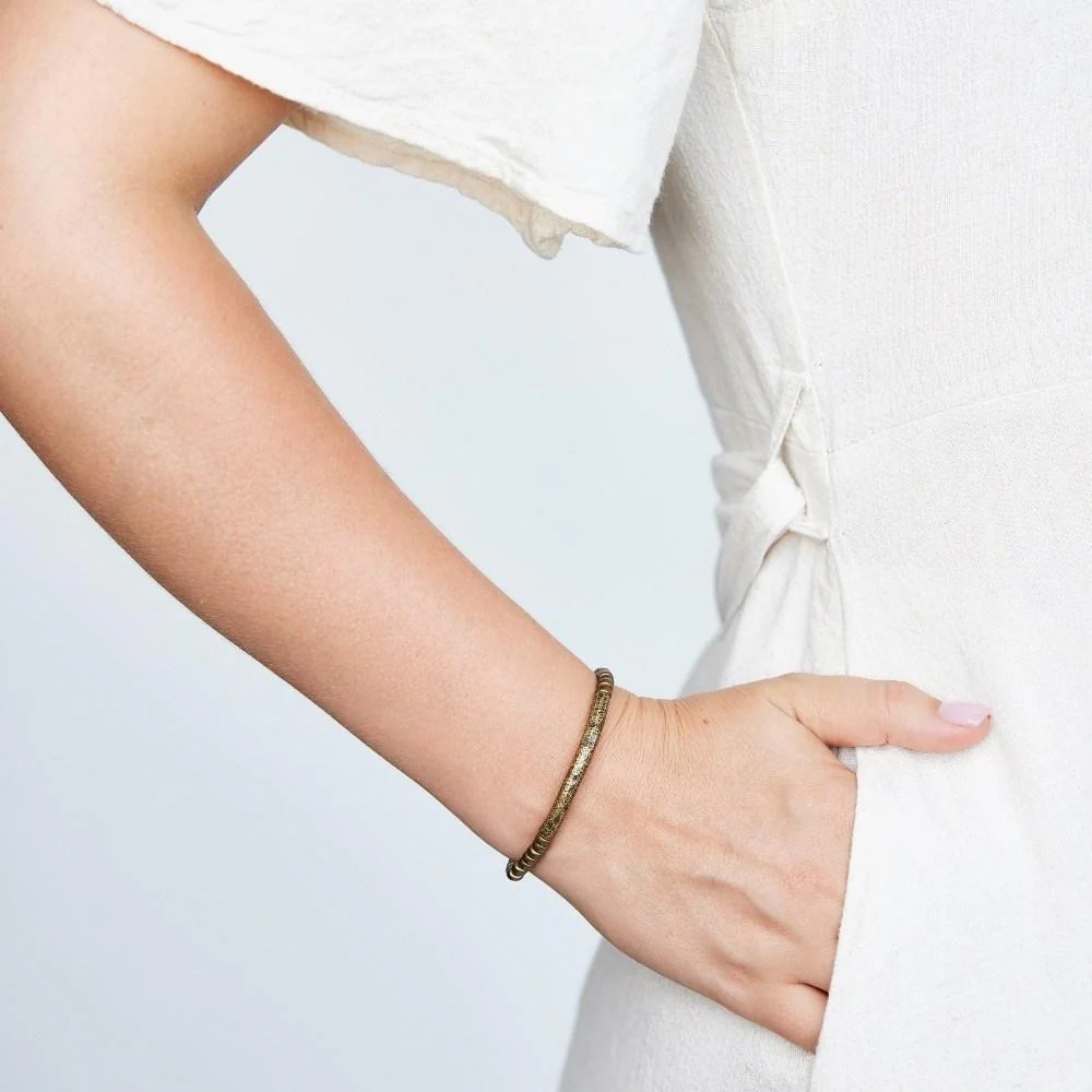 Minimal Copper Bracelet - Image 4