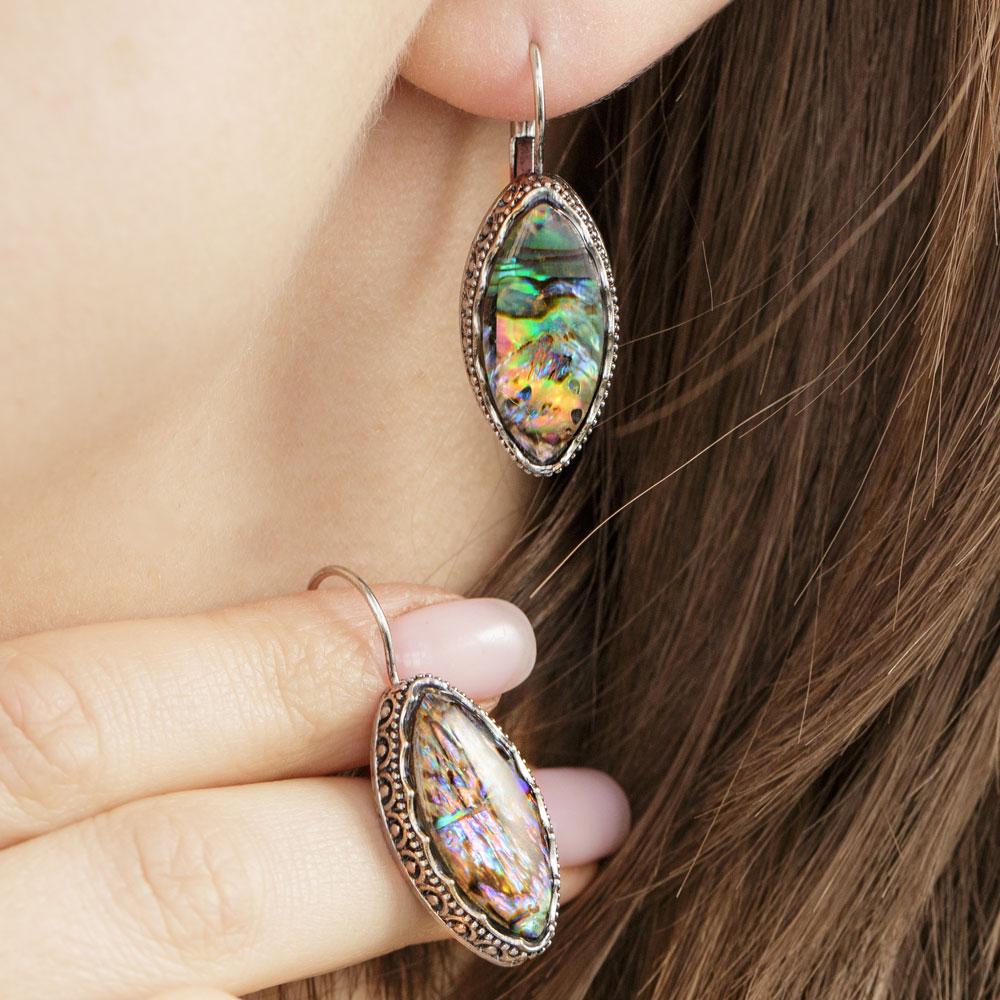 Sea Shell Earrings - Image 5