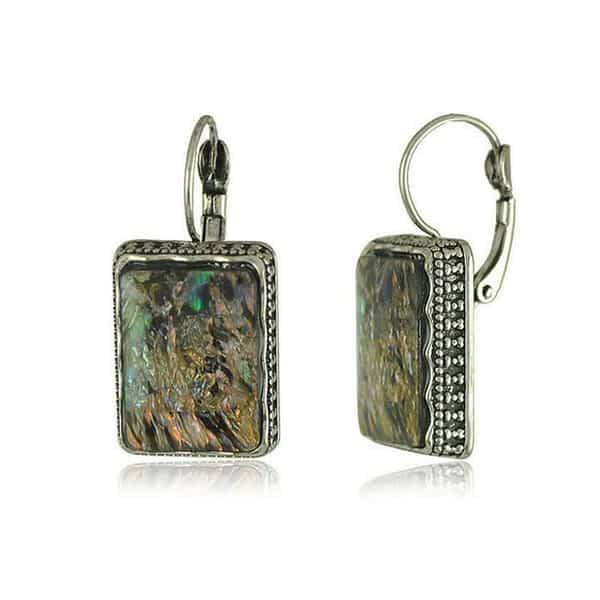 Sea Shell Earrings - Image 9