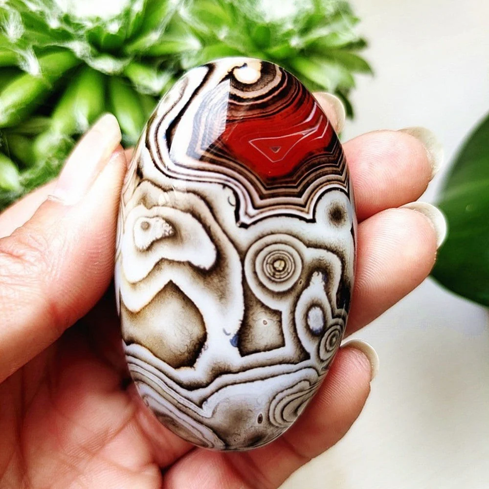 Silk Agate Sardonyx Stone - Image 4
