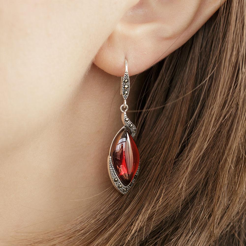 Silver Feminine Charm Earrings - Image 4