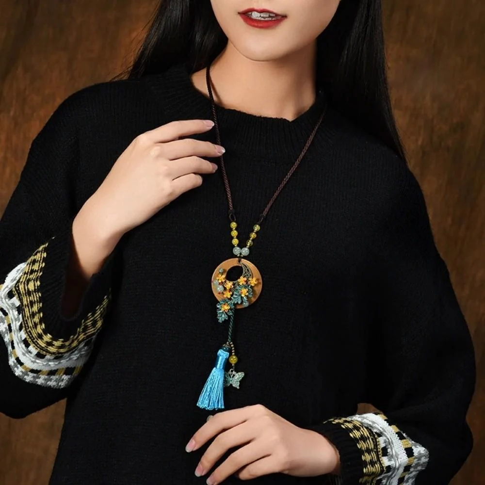 Wooden Aventurine Bead Necklace - Image 2